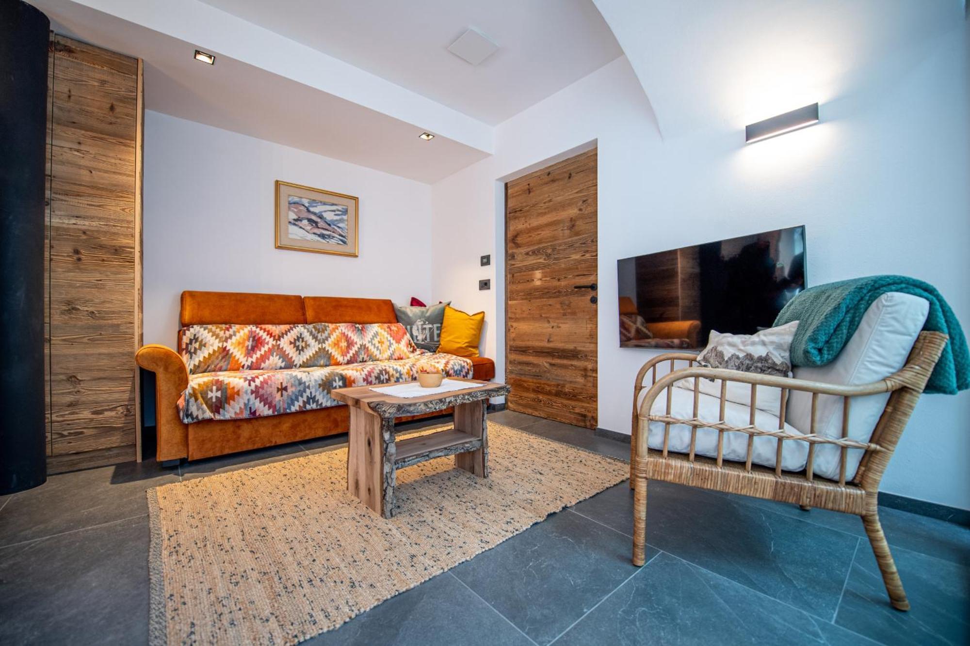 אורטיסיי Apartments Smidl מראה חיצוני תמונה