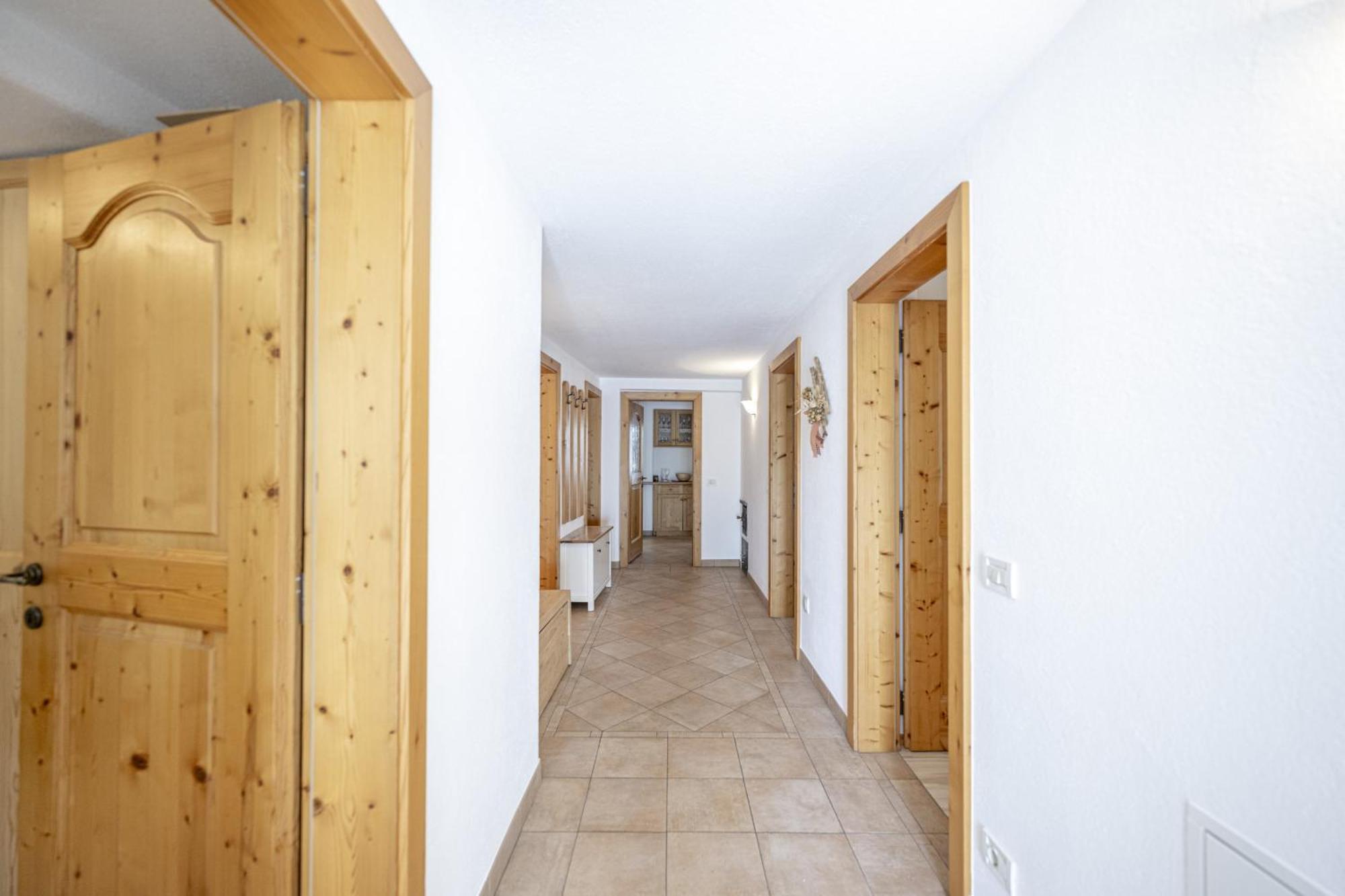אורטיסיי Apartments Smidl מראה חיצוני תמונה